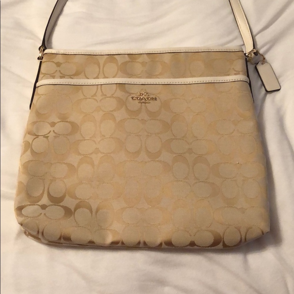 NWOT COACH small crossbody